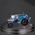 Motorizuotas metalinis klasikinio automobilio modelis
